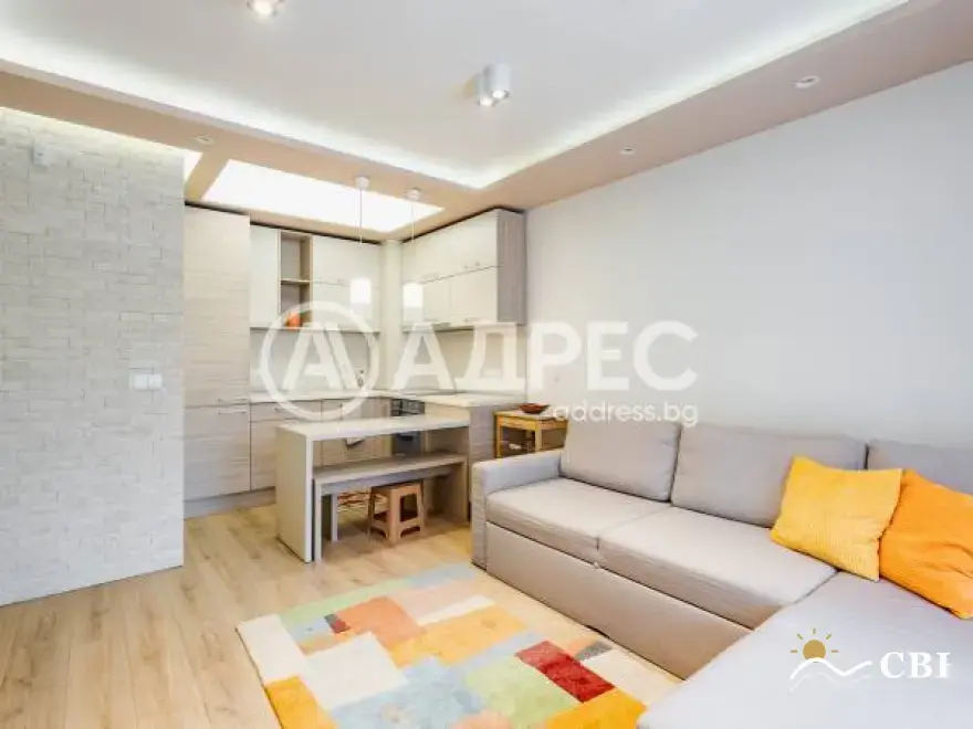 Apartment, 2-room, 50 m², in Varna. Photo 2 of 16. Varna, Black Sea, Bulgaria. Cheap Beach Holiday.