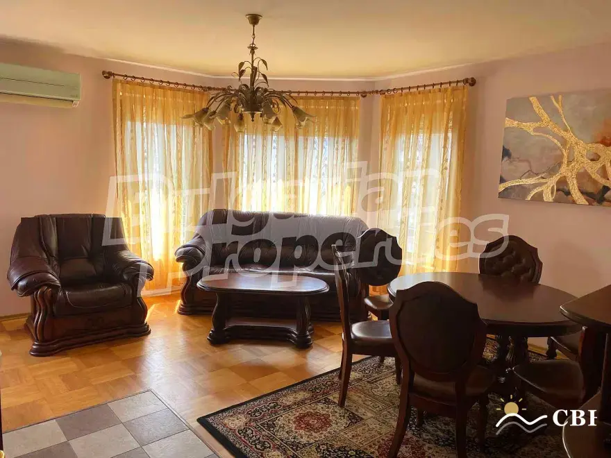 Apartment, 4-room, 135 m², in Varna. Photo 8 of 16. Varna, Black Sea, Bulgaria. Cheap Beach Holiday.