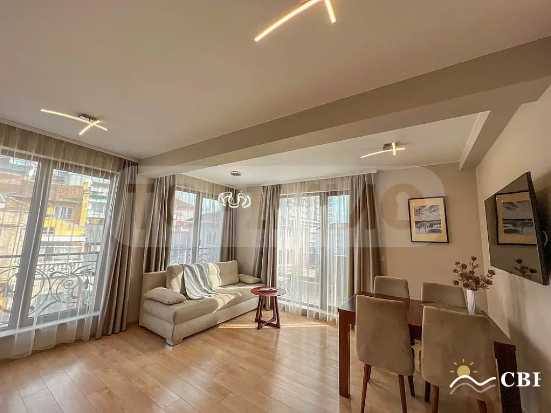 Apartment, 2-room, 90 m², in Varna. Photo 2 of 16. Varna, Black Sea, Bulgaria. Cheap Beach Holiday.