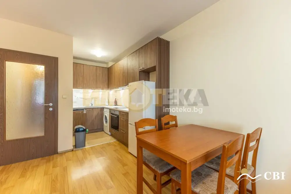Apartment, 2-room, 70 m², in Varna. Photo 8 of 16. Varna, Black Sea, Bulgaria. Cheap Beach Holiday.