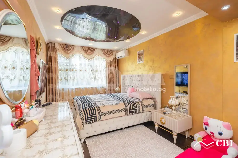 Apartment, 2-room, 60 m², in Varna. Photo 6 of 13. Varna, Black Sea, Bulgaria. Cheap Beach Holiday.