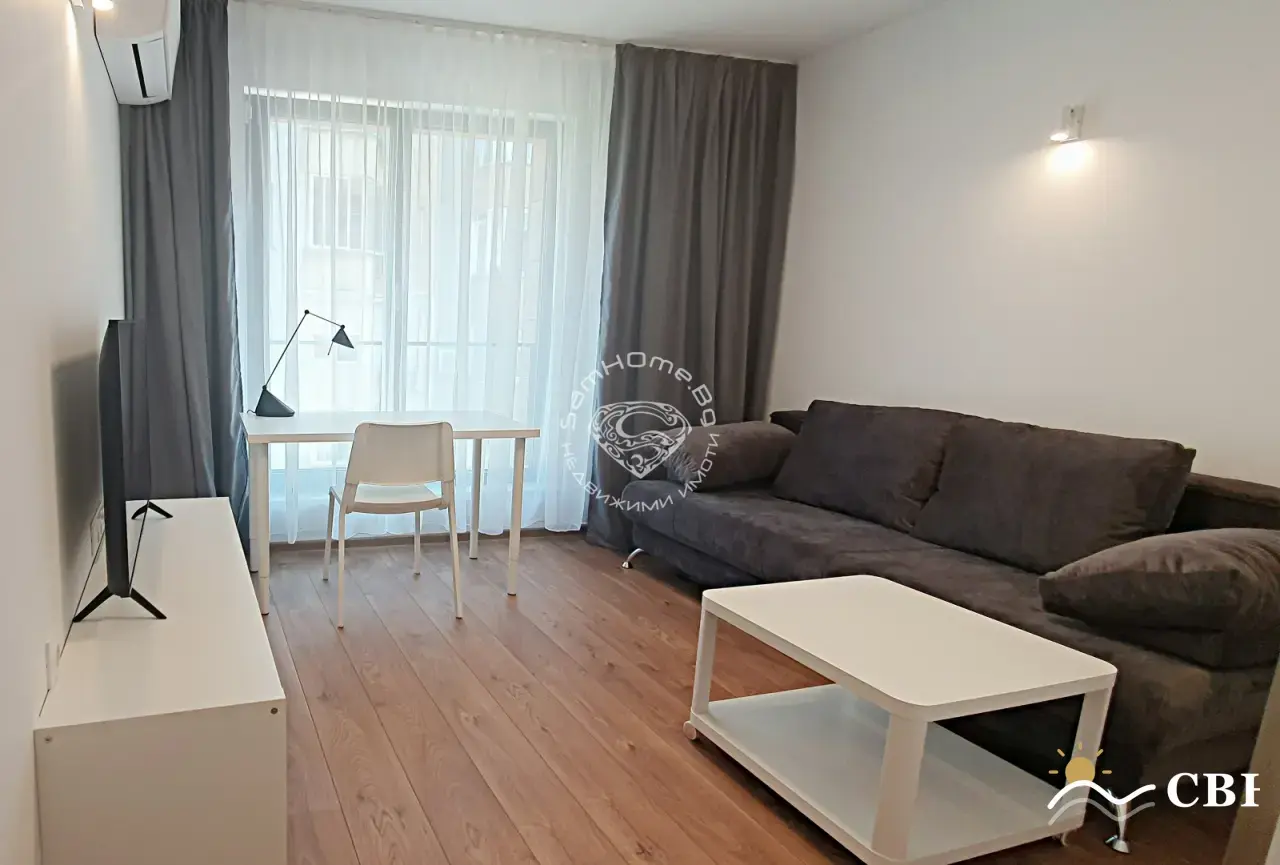 Apartment, 2-room, 80 m², in Varna. Photo 1 of 16. Varna, Black Sea, Bulgaria. Cheap Beach Holiday.