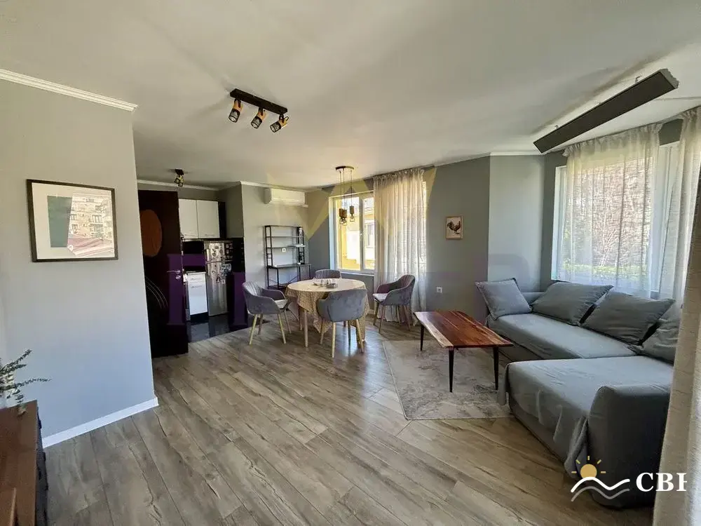 Apartment, 2-room, 65 m², in Varna. Photo 2 of 16. Varna, Black Sea, Bulgaria. Cheap Beach Holiday.