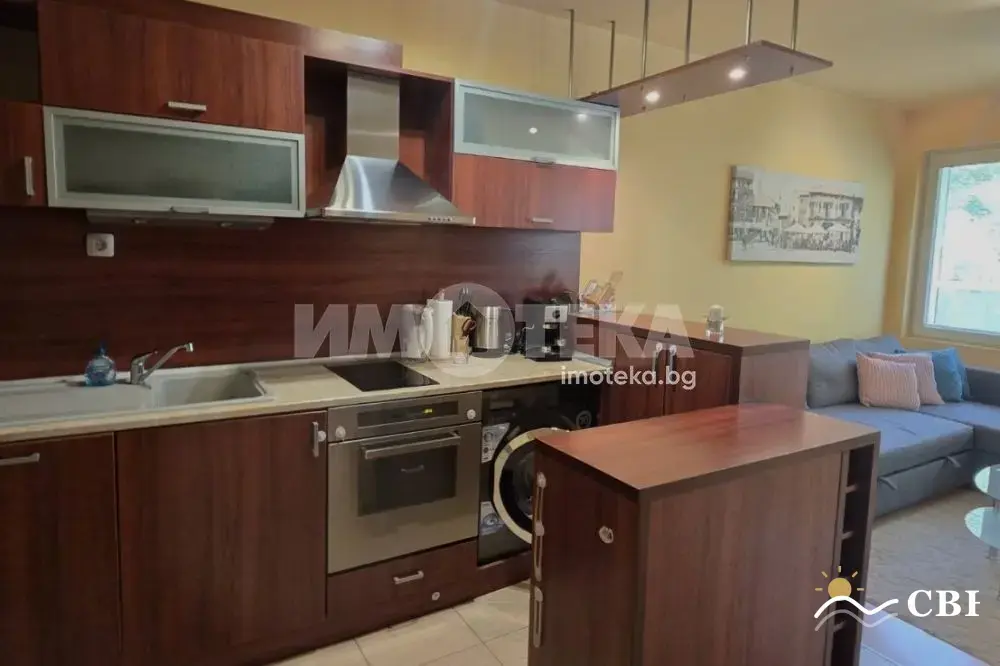 Apartment, 2-room, 65 m², in Varna. Photo 8 of 16. Varna, Black Sea, Bulgaria. Cheap Beach Holiday.