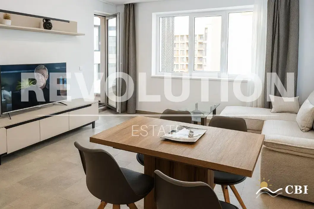 Apartment, 3-room, 85 m², in Varna. Photo 2 of 7. Varna, Black Sea, Bulgaria. Cheap Beach Holiday.