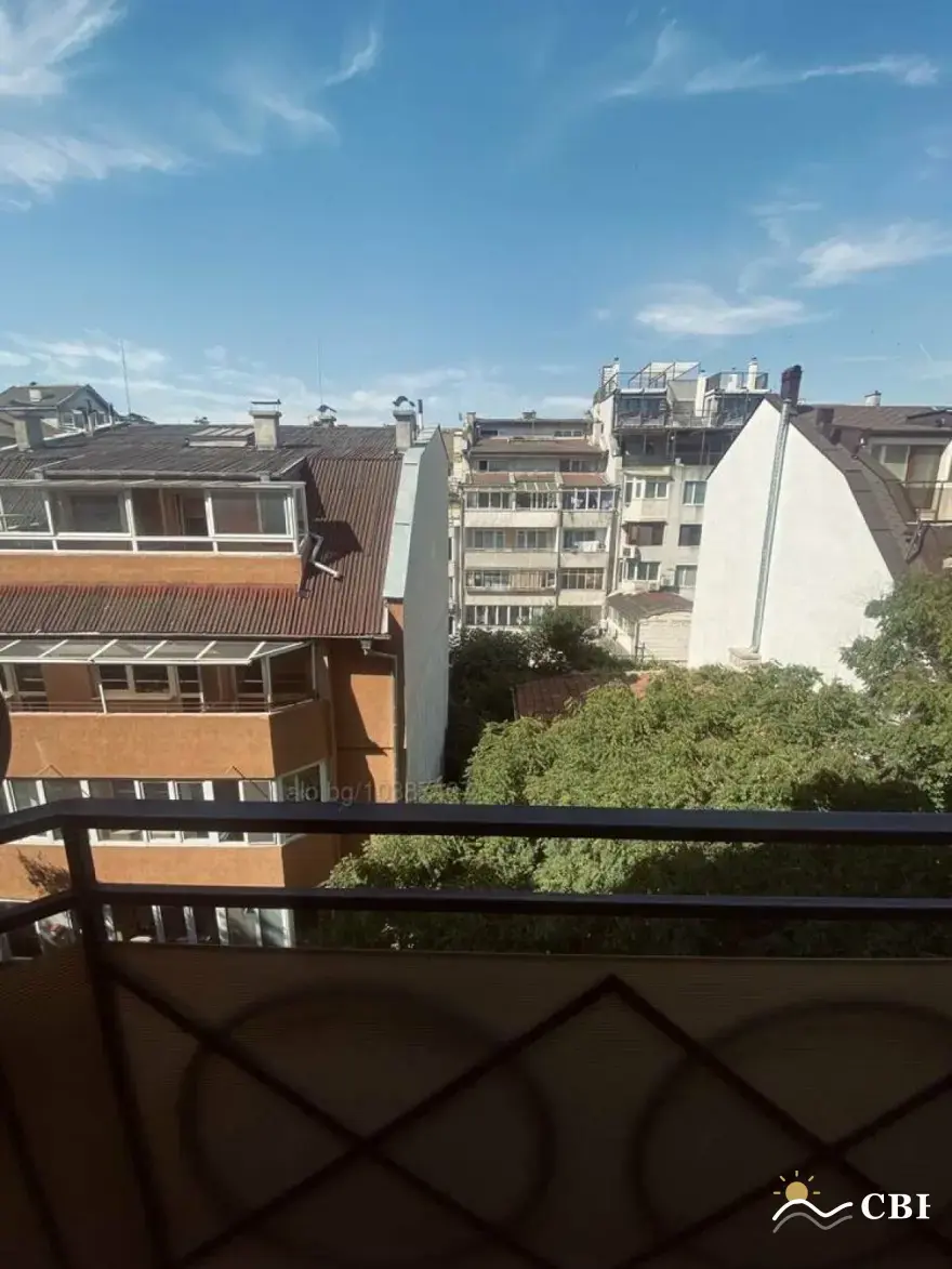 Apartment, 2-room, 60 m², in Varna. Photo 1 of 9. Varna, Black Sea, Bulgaria. Cheap Beach Holiday.
