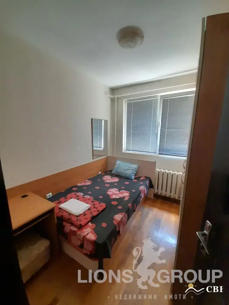Apartment, 3-room, 198.5 m², in Varna. Photo 9 of 11. Varna, Black Sea, Bulgaria. Cheap Beach Holiday.