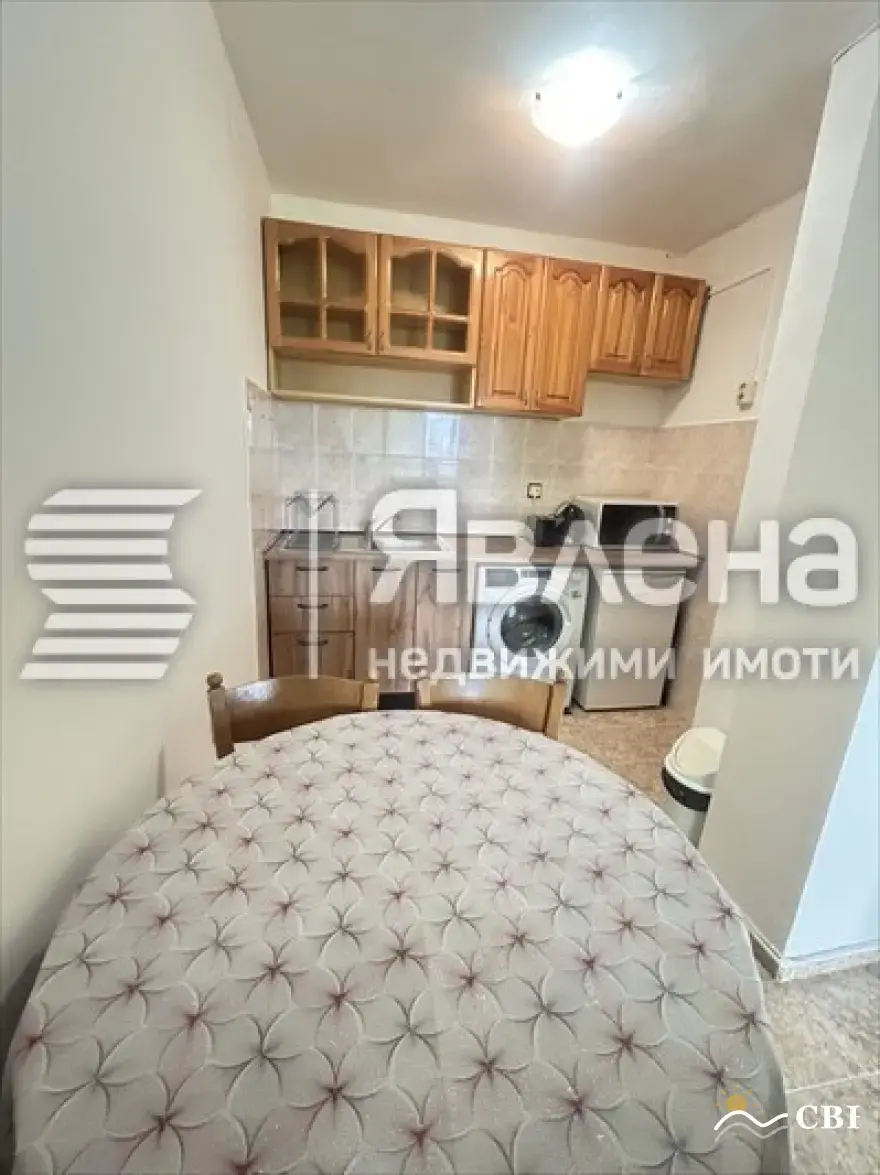 Apartment, 2-room, 61 m², in Varna. Photo 2 of 7. Varna, Black Sea, Bulgaria. Cheap Beach Holiday.