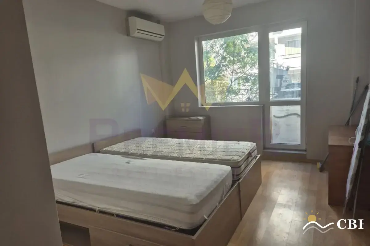 Apartment, 3-room, 100 m², in Varna. Photo 5 of 7. Varna, Black Sea, Bulgaria. Cheap Beach Holiday.
