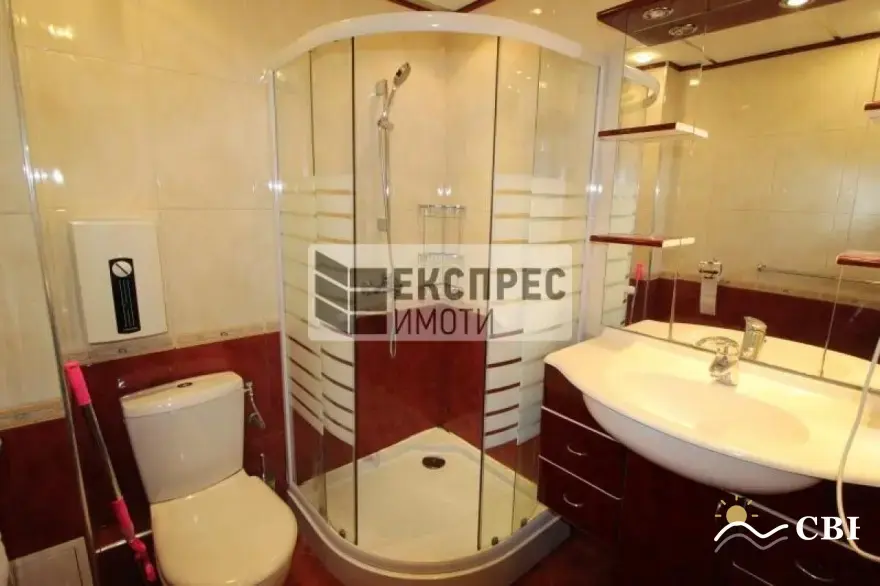 Apartment, 3-room, 80 m², in Varna. Photo 4 of 13. Varna, Black Sea, Bulgaria. Cheap Beach Holiday.