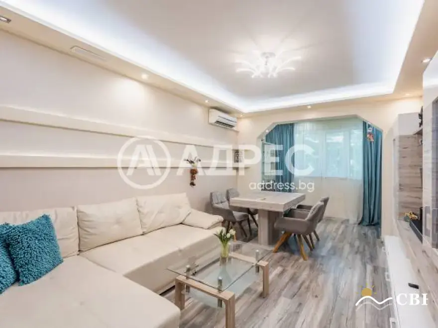 Apartment, 3-room, 64 m², in Varna. Photo 1 of 16. Varna, Black Sea, Bulgaria. Cheap Beach Holiday.