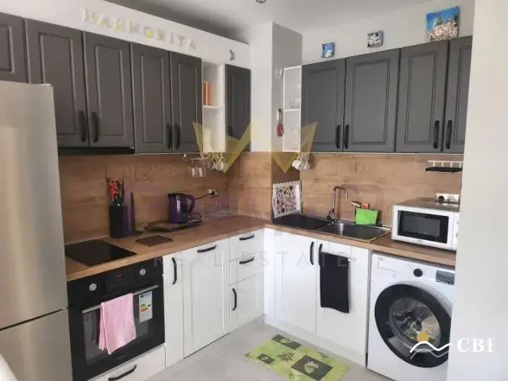 Apartment, 3-room, 85 m², in Varna. Photo 1 of 6. Varna, Black Sea, Bulgaria. Cheap Beach Holiday.