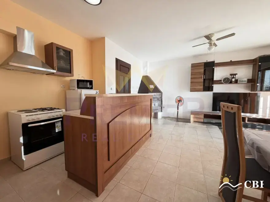 House, 1-room, 120 m², in Varna. Photo 2 of 13. Varna, Black Sea, Bulgaria. Cheap Beach Holiday.