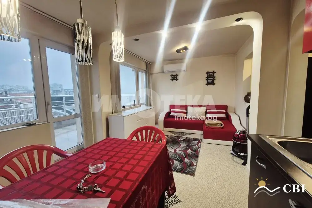 Apartment, 1-room, 50 m², in Varna. Photo 3 of 8. Varna, Black Sea, Bulgaria. Cheap Beach Holiday.