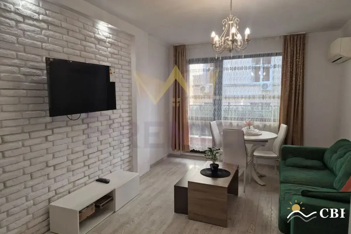 Apartment, 2-room, 65 m², in Varna. Photo 2 of 7. Varna, Black Sea, Bulgaria. Cheap Beach Holiday.