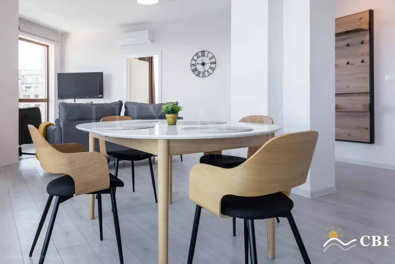 Apartment, 3-room, 108 m², in Varna. Photo 7 of 16. Varna, Black Sea, Bulgaria. Cheap Beach Holiday.