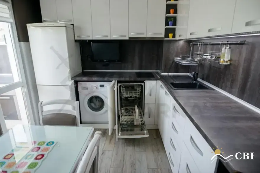 Apartment, 1-room, 90 m², in Varna. Photo 4 of 11. Varna, Black Sea, Bulgaria. Cheap Beach Holiday.