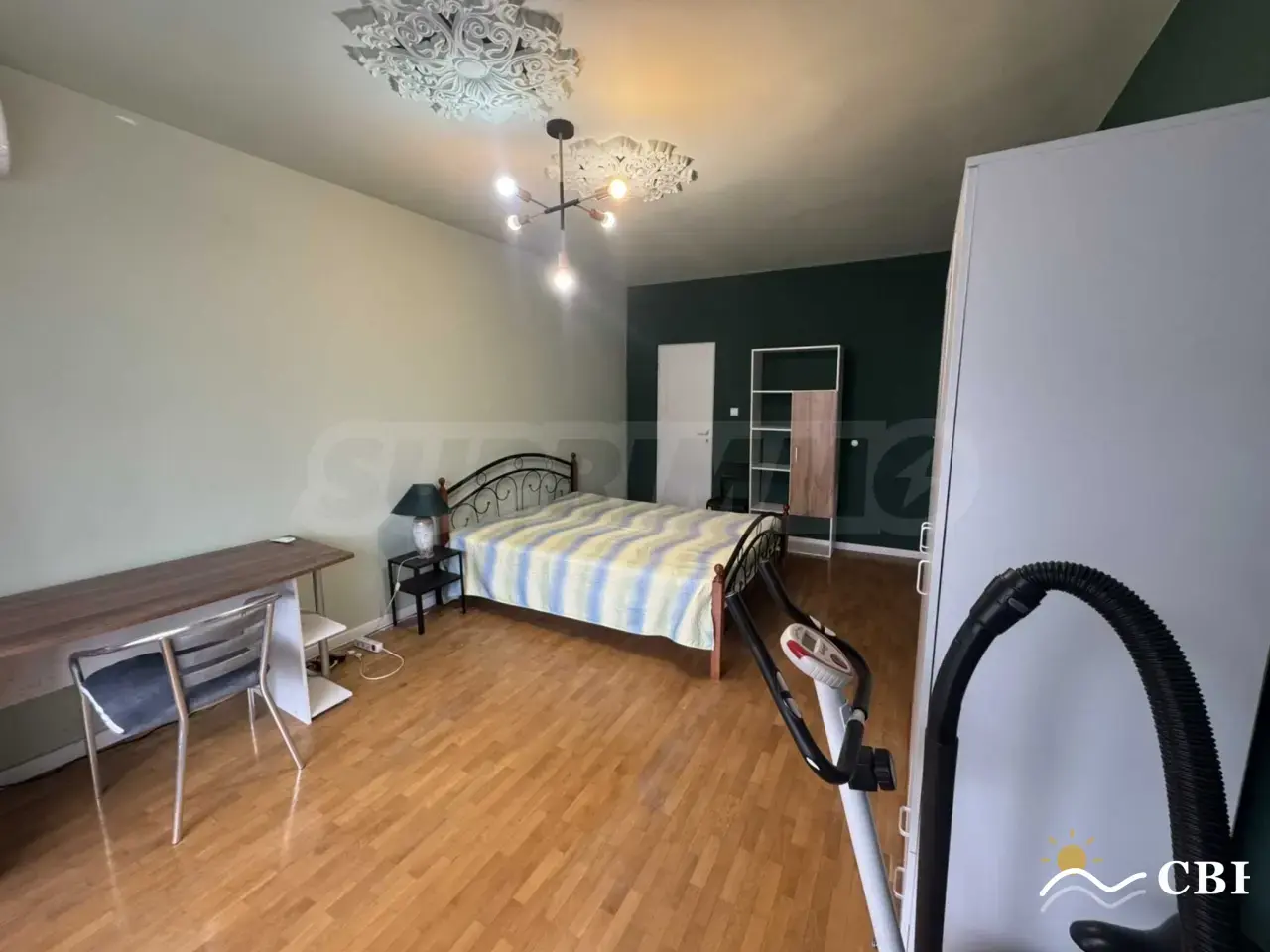 Apartment, 4-room, 121 m², in Varna. Photo 8 of 12. Varna, Black Sea, Bulgaria. Cheap Beach Holiday.
