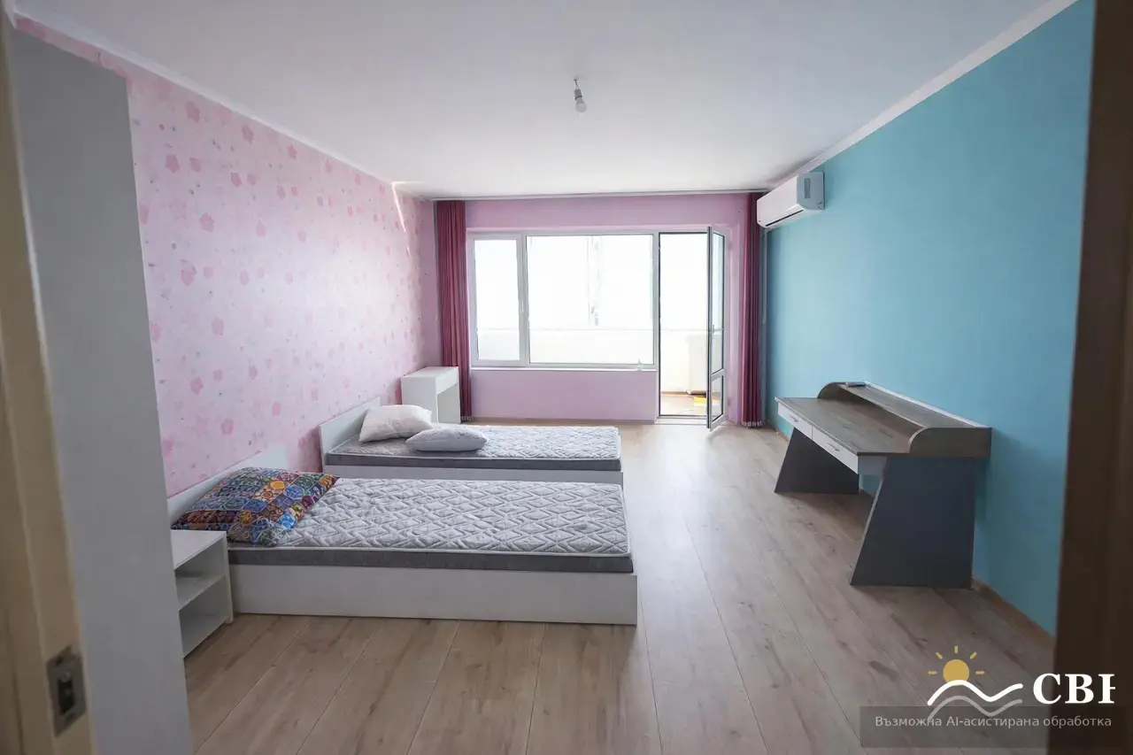 Apartment, 3-room, 100 m², in Varna. Photo 5 of 7. Varna, Black Sea, Bulgaria. Cheap Beach Holiday.