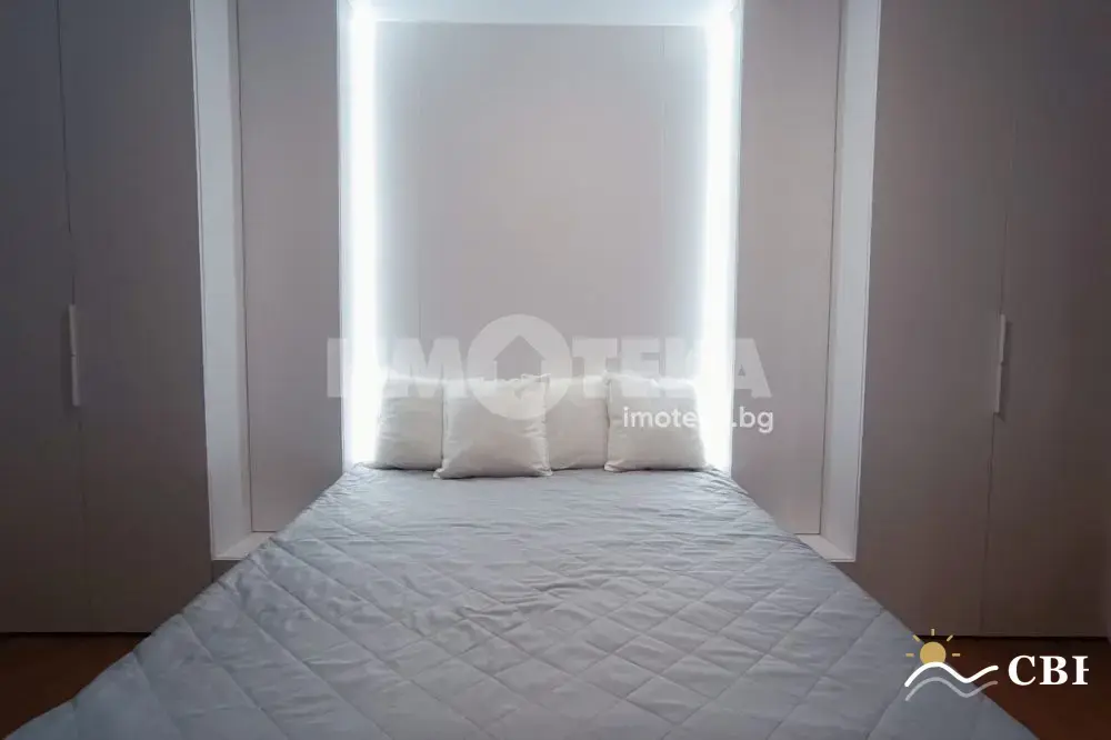 Apartment, 2-room, 105 m², in Varna. Photo 8 of 12. Varna, Black Sea, Bulgaria. Cheap Beach Holiday.