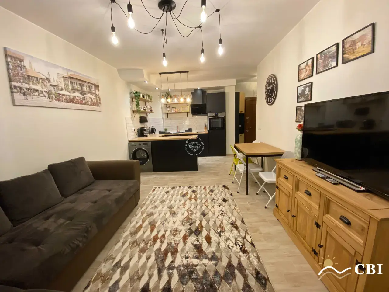 Apartment, 2-room, 68 m², in Varna. Photo 1 of 8. Varna, Black Sea, Bulgaria. Cheap Beach Holiday.
