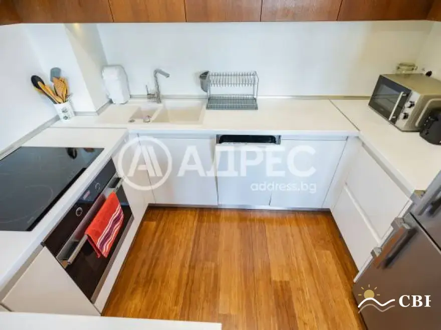 Apartment, 3-room, 100 m², in Varna. Photo 6 of 16. Varna, Black Sea, Bulgaria. Cheap Beach Holiday.