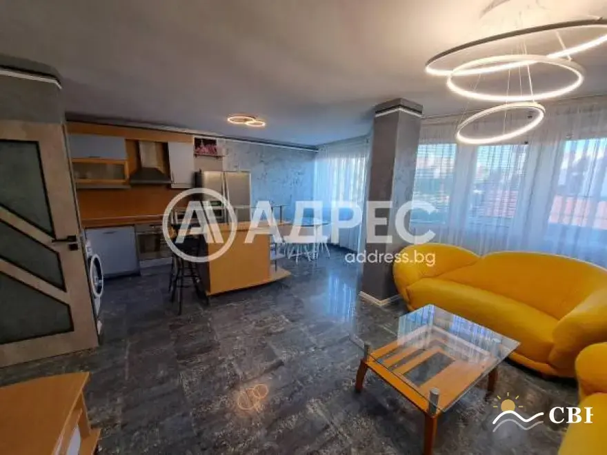 Apartment, 1-room, 250 m², in Varna. Photo 1 of 16. Varna, Black Sea, Bulgaria. Cheap Beach Holiday.