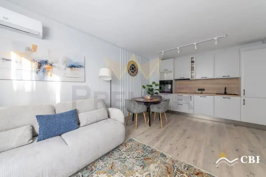 Apartment, 2-room, 76 m², in Varna. Photo 1 of 8. Varna, Black Sea, Bulgaria. Cheap Beach Holiday.