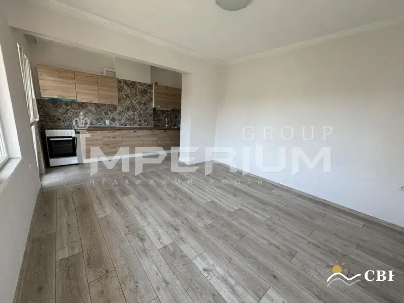Apartment, 1-room, 22729 m², in Varna. Photo 1 of 14. Varna, Black Sea, Bulgaria. Cheap Beach Holiday.