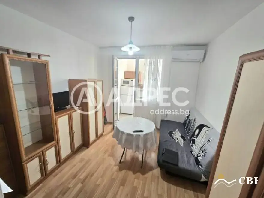 Apartment, 1-room, 30 m², in Varna. Photo 4 of 6. Varna, Black Sea, Bulgaria. Cheap Beach Holiday.