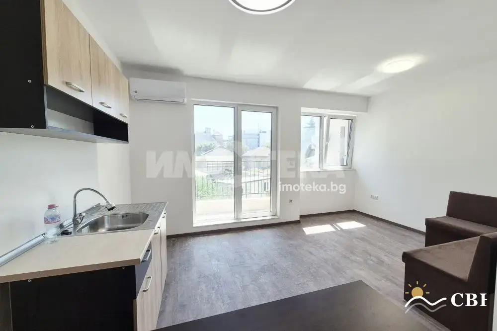 Apartment, 2-room, 50 m², in Varna. Photo 4 of 9. Varna, Black Sea, Bulgaria. Cheap Beach Holiday.