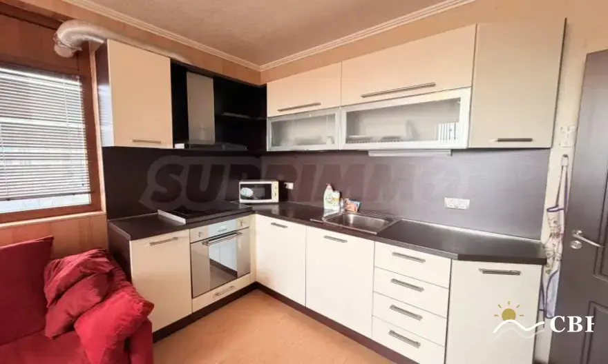 Apartment, 2-room, 60 m², in Burgas. Photo 5 of 12. Burgas, Black Sea, Bulgaria. Cheap Beach Holiday.