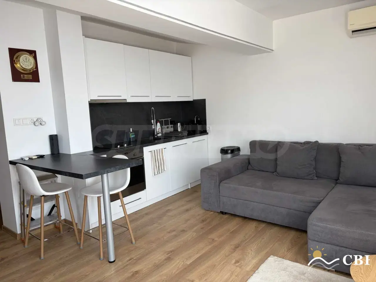 Apartment, 3-room, 80 m², in Varna. Photo 2 of 16. Varna, Black Sea, Bulgaria. Cheap Beach Holiday.