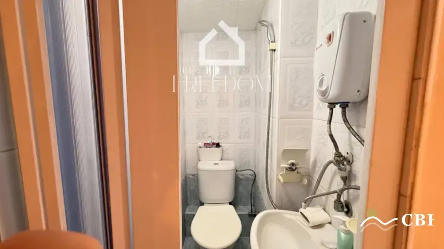 Apartment, 1-room, in Varna. Photo 2 of 12. Varna, Black Sea, Bulgaria. Cheap Beach Holiday.