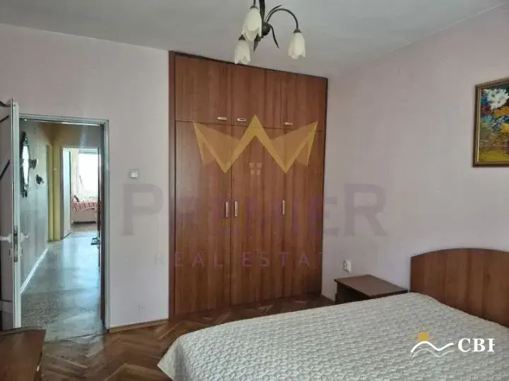 Apartment, 4-room, 100 m², in Varna. Photo 8 of 14. Varna, Black Sea, Bulgaria. Cheap Beach Holiday.