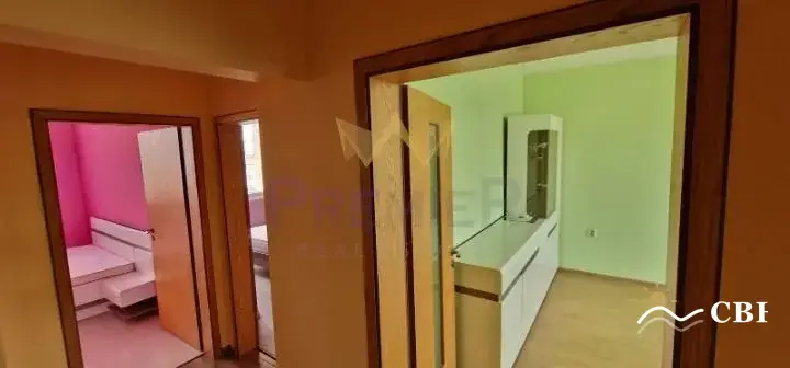 Apartment, 4-room, 105 m², in Varna. Photo 7 of 14. Varna, Black Sea, Bulgaria. Cheap Beach Holiday.