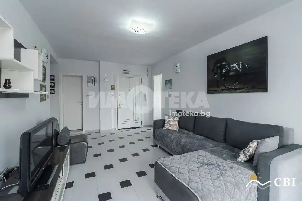 Apartment, 3-room, 144 m², in Varna. Photo 7 of 14. Varna, Black Sea, Bulgaria. Cheap Beach Holiday.