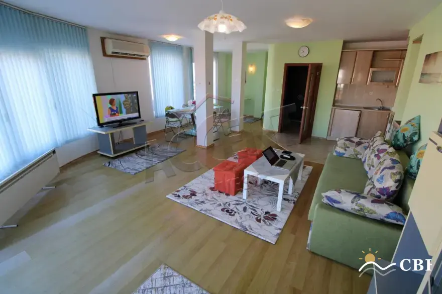 Apartment, 4-room, 150 m², in Varna. Photo 3 of 16. Varna, Black Sea, Bulgaria. Cheap Beach Holiday.