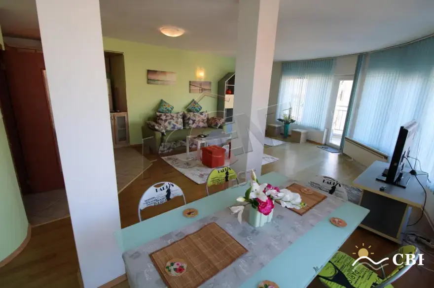 Apartment, 4-room, 150 m², in Varna. Photo 6 of 16. Varna, Black Sea, Bulgaria. Cheap Beach Holiday.