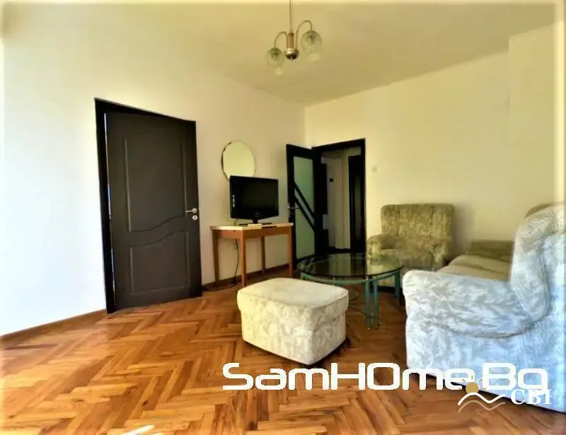 Apartment, 2-room, 100 m², in Varna. Photo 1 of 9. Varna, Black Sea, Bulgaria. Cheap Beach Holiday.