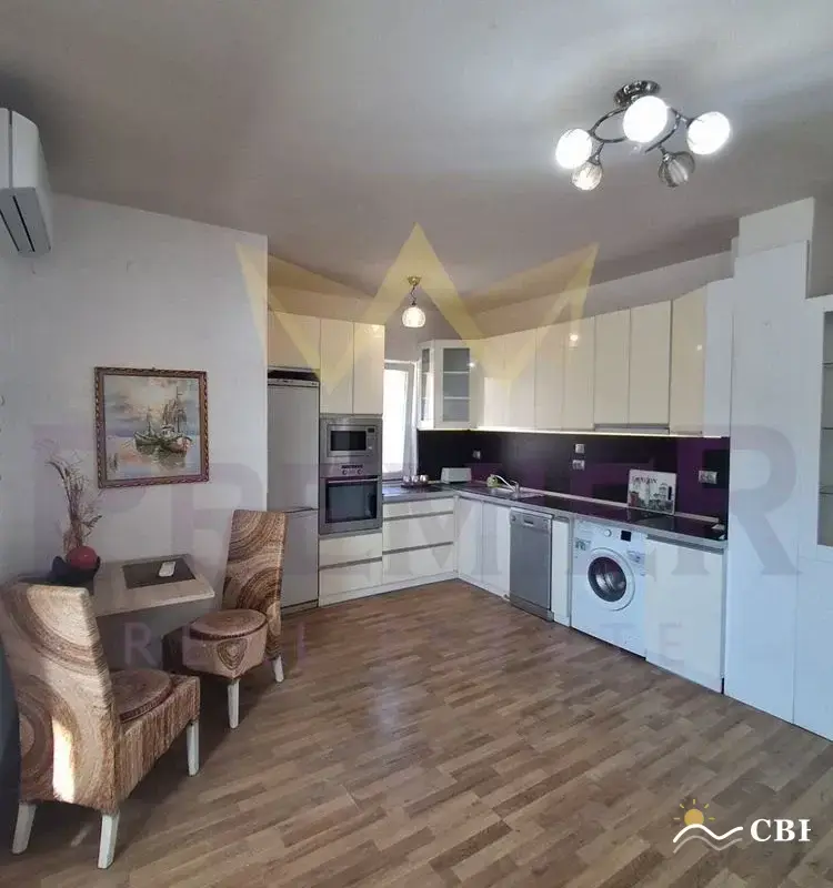 Apartment, 3-room, 90 m², in Varna. Photo 3 of 16. Varna, Black Sea, Bulgaria. Cheap Beach Holiday.