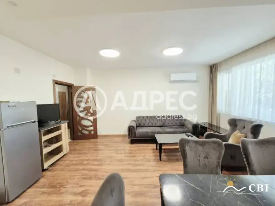Apartment, 3-room, 90 m², in Varna. Photo 3 of 16. Varna, Black Sea, Bulgaria. Cheap Beach Holiday.