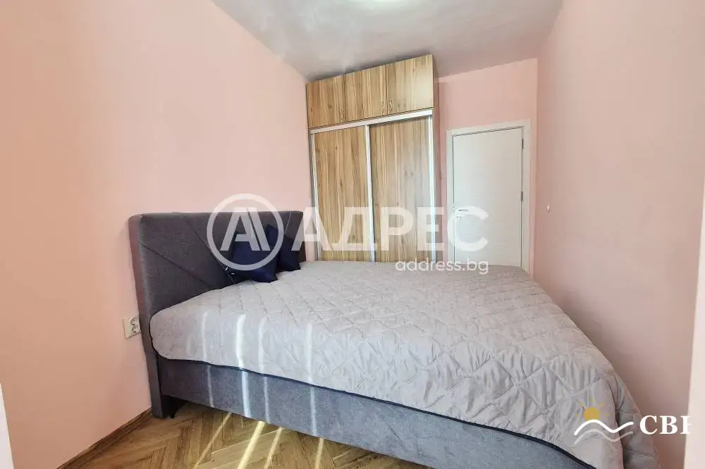 Apartment, 3-room, 80 m², in Varna. Photo 9 of 16. Varna, Black Sea, Bulgaria. Cheap Beach Holiday.