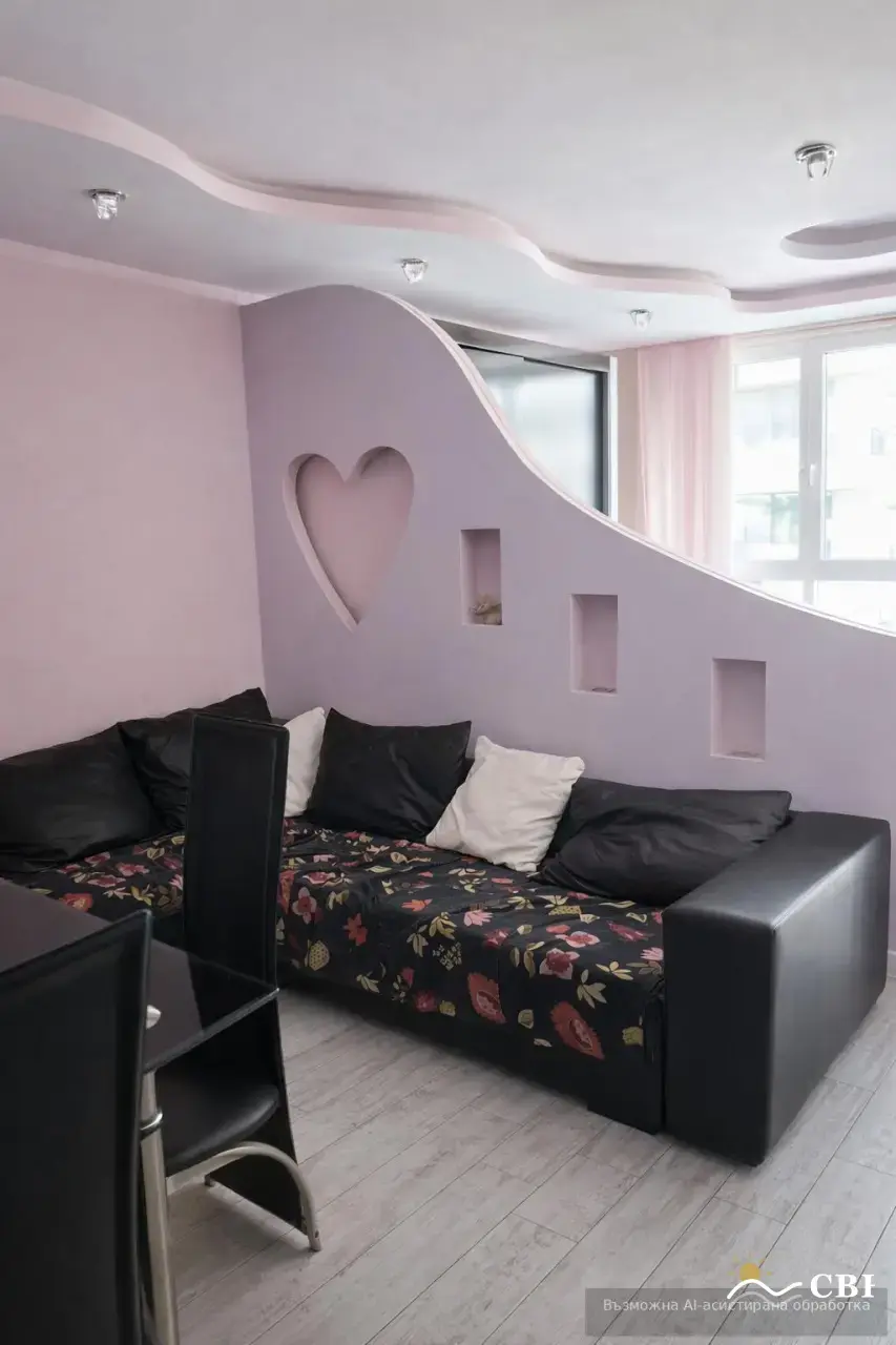 Apartment, 3-room, 80 m², in Varna. Photo 2 of 6. Varna, Black Sea, Bulgaria. Cheap Beach Holiday.