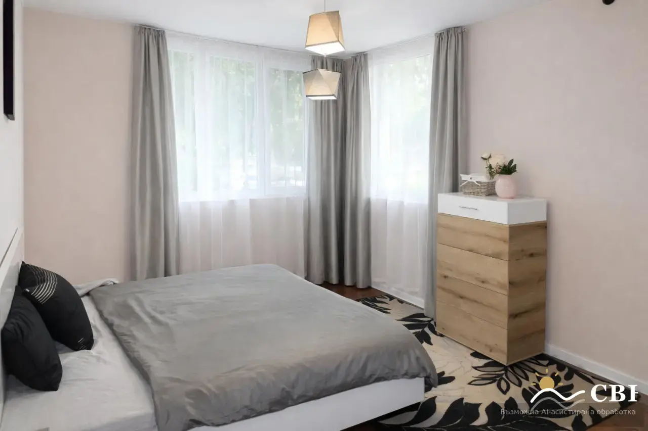 Apartment, 3-room, 78 m², in Varna. Photo 4 of 8. Varna, Black Sea, Bulgaria. Cheap Beach Holiday.
