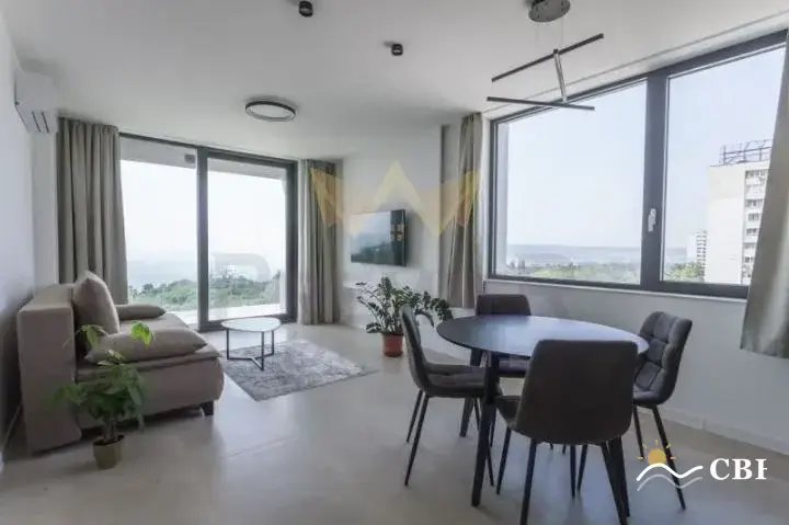Apartment, 2-room, 76 m², in Varna. Photo 2 of 5. Varna, Black Sea, Bulgaria. Cheap Beach Holiday.