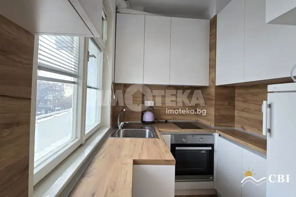 Apartment, 3-room, 105 m², in Varna. Photo 3 of 16. Varna, Black Sea, Bulgaria. Cheap Beach Holiday.