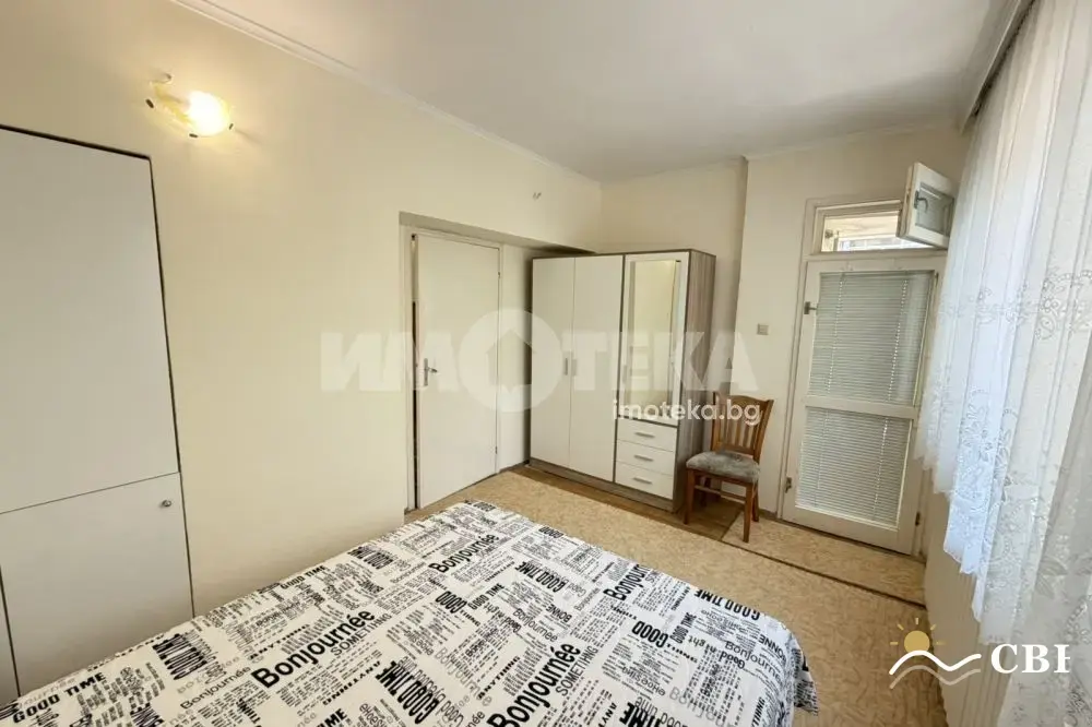 Apartment, 3-room, 100 m², in Varna. Photo 9 of 16. Varna, Black Sea, Bulgaria. Cheap Beach Holiday.