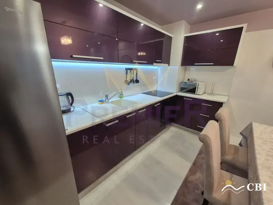 Apartment, 3-room, 85 m², in Varna. Photo 3 of 12. Varna, Black Sea, Bulgaria. Cheap Beach Holiday.