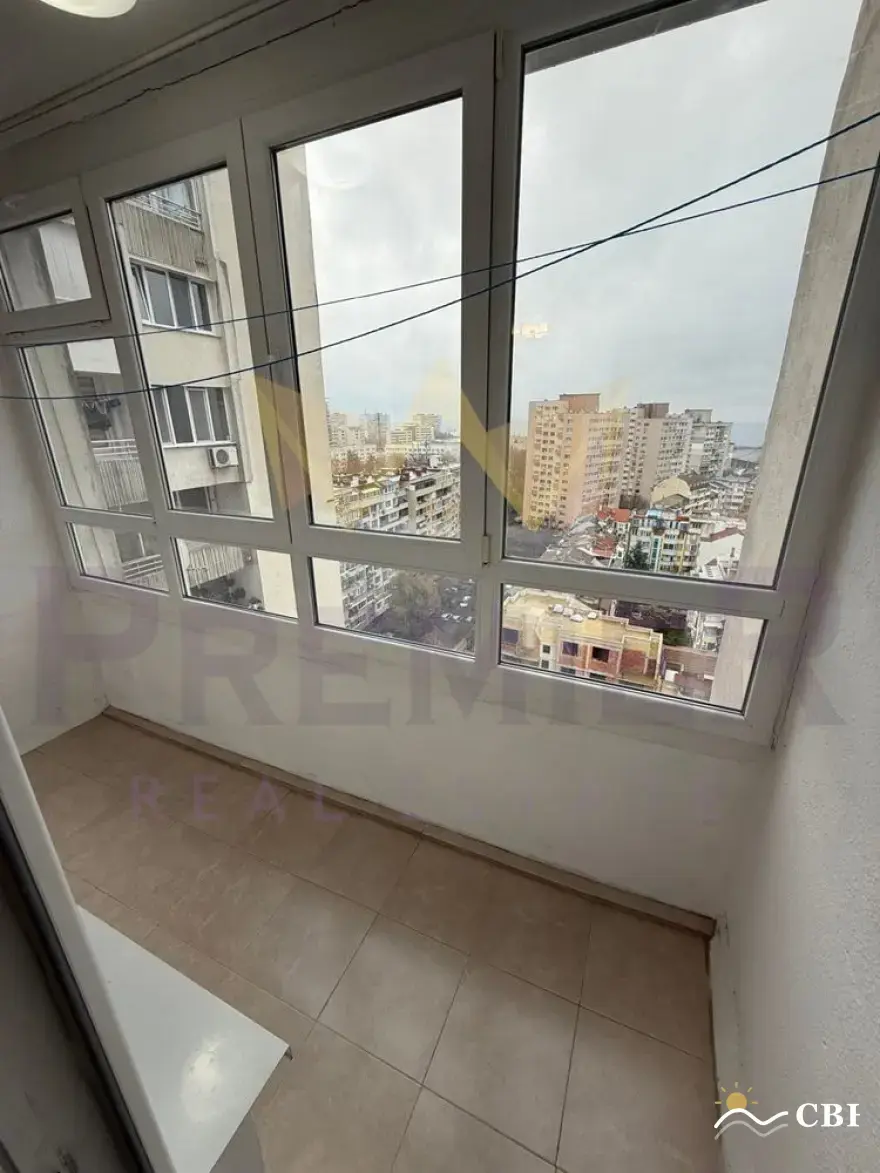Apartment, 2-room, 48 m², in Varna. Photo 8 of 10. Varna, Black Sea, Bulgaria. Cheap Beach Holiday.